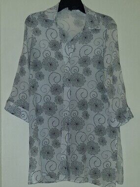 Sheer Floral Button-Front Blouse - White/Black